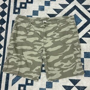 Sonoma Cotton Camo Bermuda Cargo Shorts Size 20W